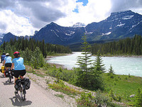 Canadian_rockies_biking
