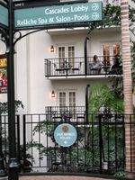 Balcony dining, Opryland Hotel-Ellen Perlman