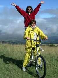 After biking down volcano in Maui, boldlygosolo
